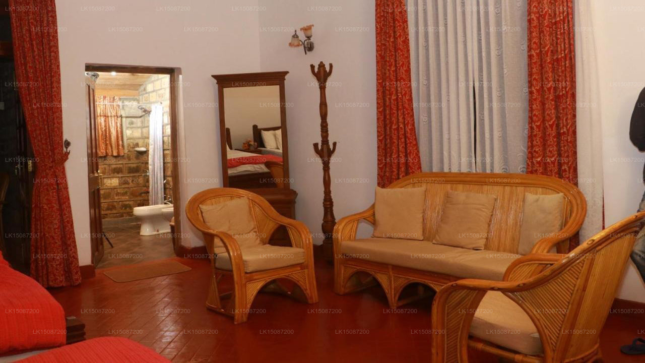 Castlereigh Holiday Bungalow, Hatton