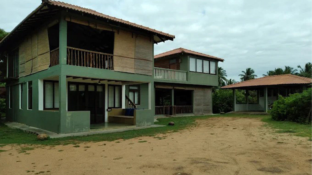 Kudakaliya Surf Bungalow