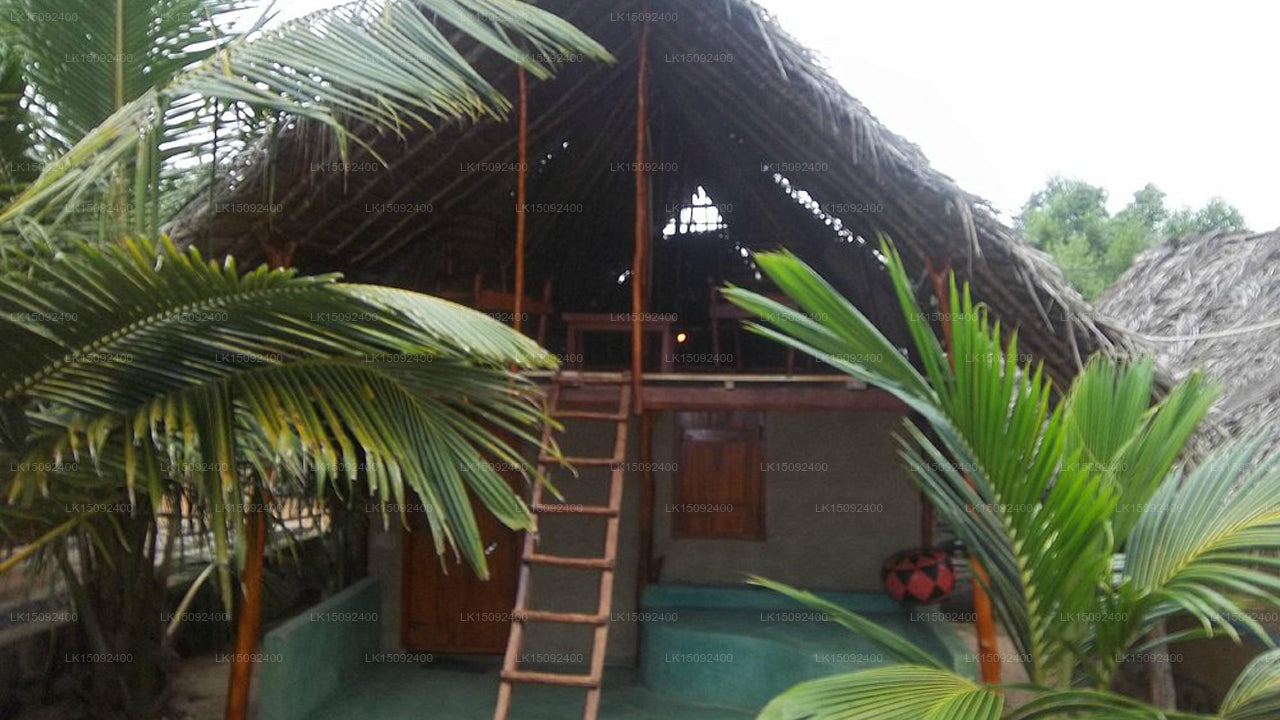 Sandy Cabanas, Tangalle