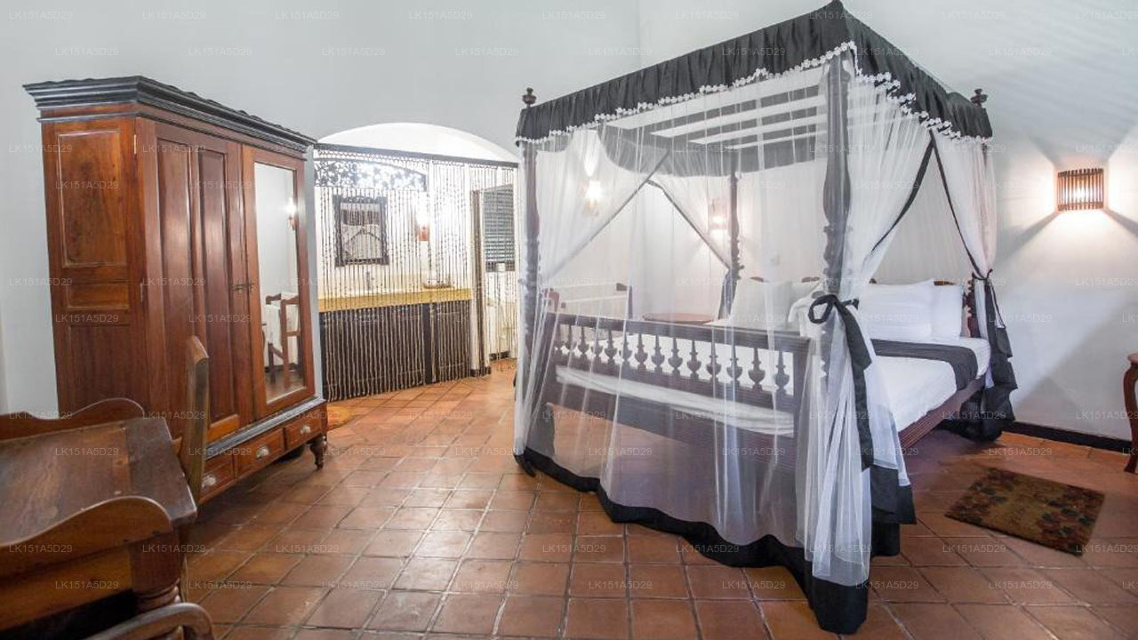 The Villa Tissa Beach Resort