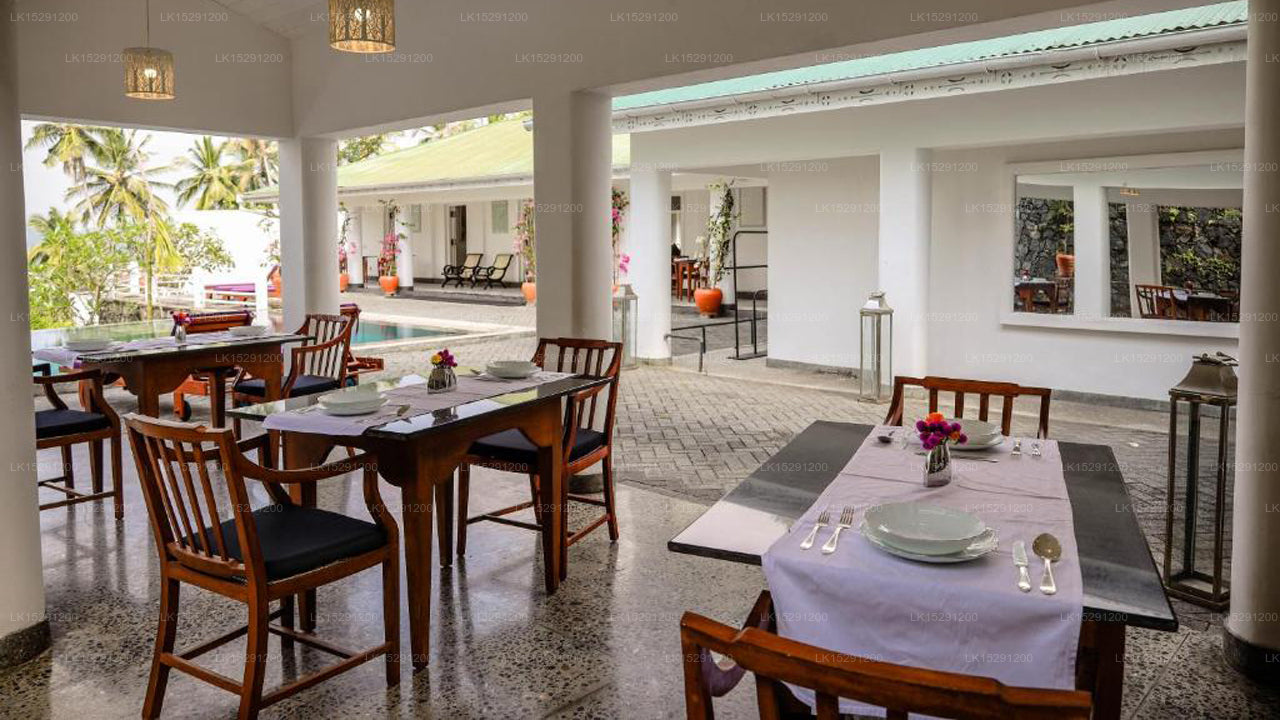 The Flame Tree Estate & Hotel, Kandy