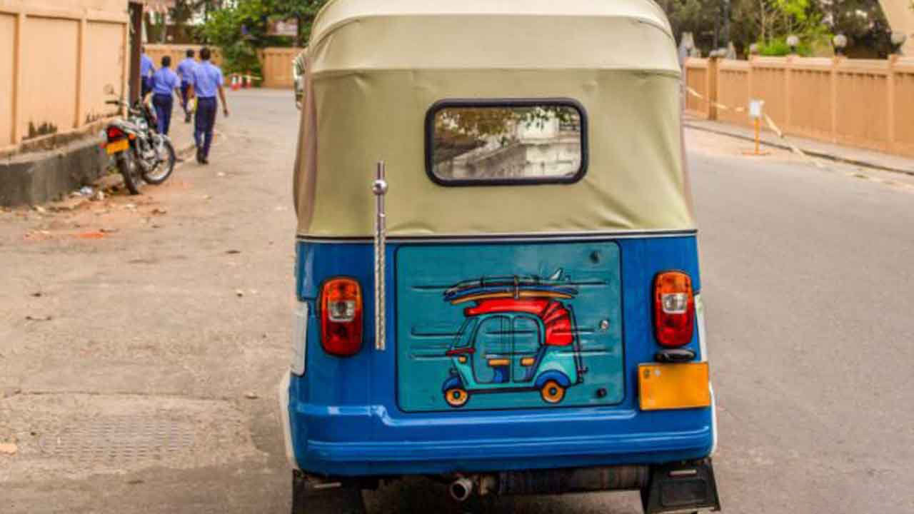 Colombo Tuk Tuk Safari