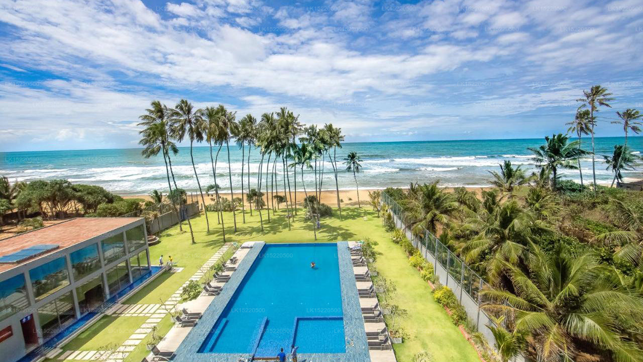 Club Waskaduwa Beach Resort, Kalutara