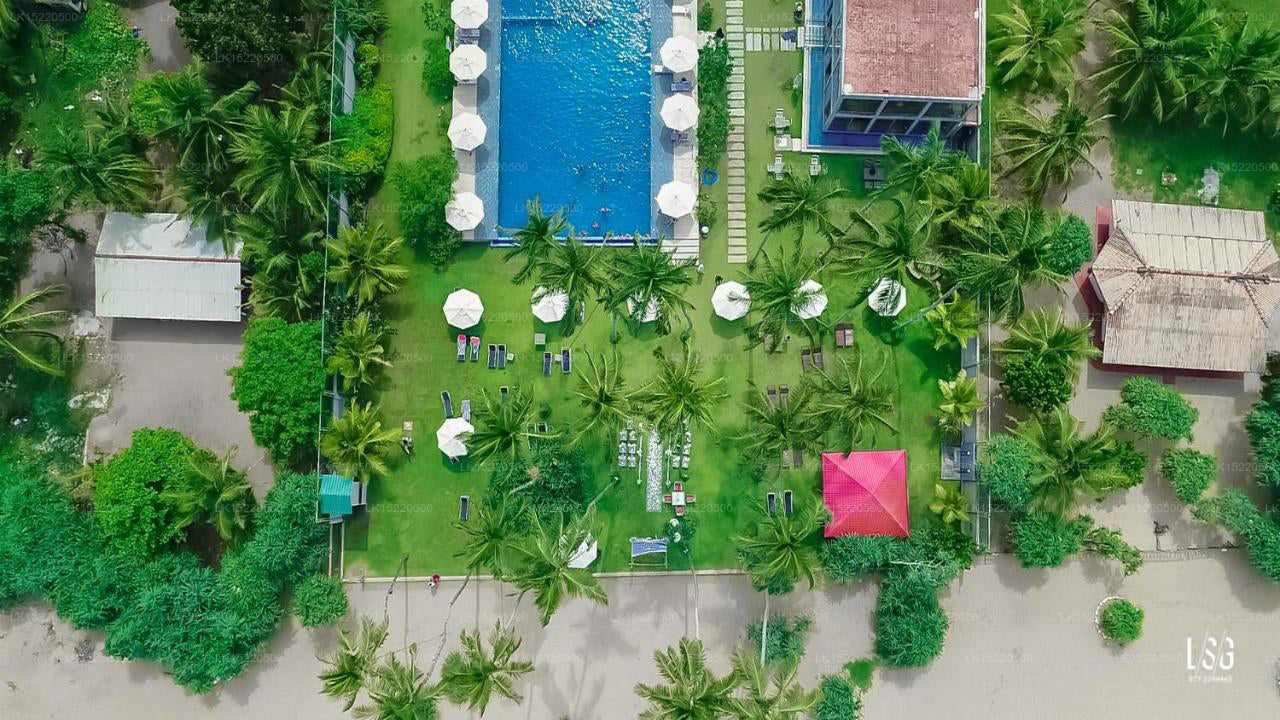Club Waskaduwa Beach Resort, Kalutara