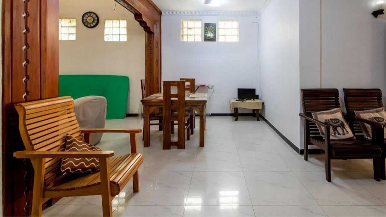 Yoho Mount Peace Hotel, Colombo