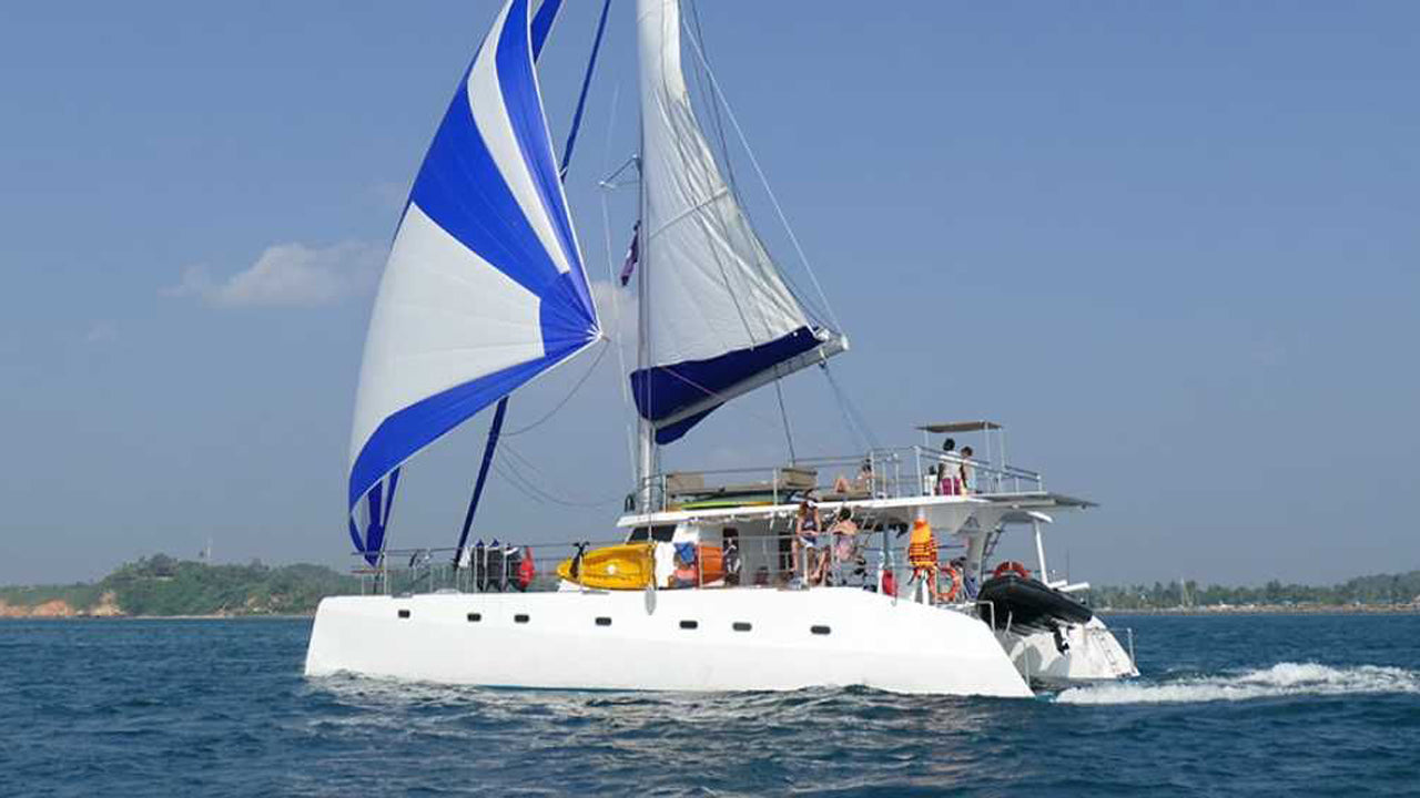 One night cruise on Ocean Diamond from Trincomalee