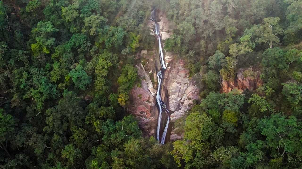 Pallawela Waterfall and Kurullangala Rock Hike from Ella
