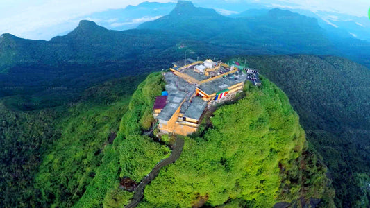 Off-Season Hike to Adam's Peak from Nallathanniya